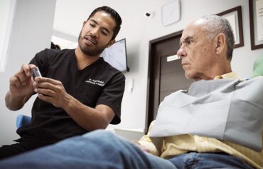 Cirugía Navegada en Implantes Dentales